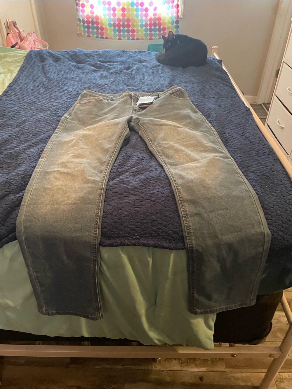 Source Unknown Men's Olive-Toned Relaxed Jeans